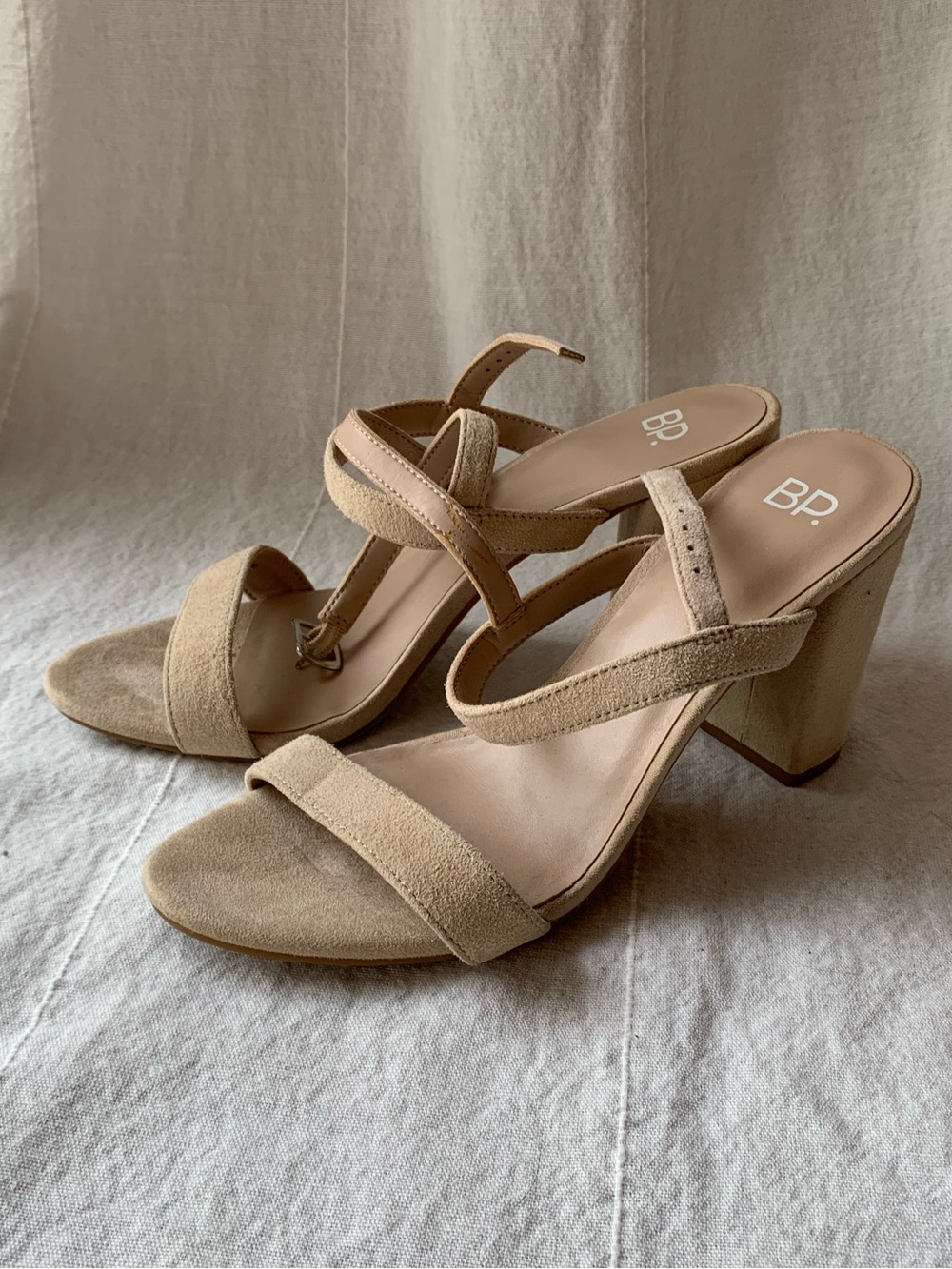 Basic Suede Tan Heels